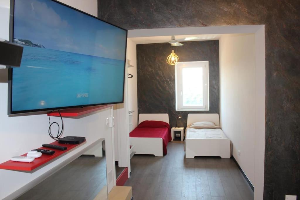 Monolocale Trainspotting Apartment Verona Bagian luar foto